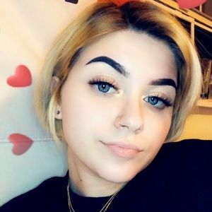 Meet your Posher, Mykala